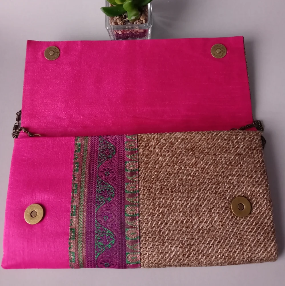 Boho Hand Bag Sunbeams  color pink canvas by India, Pre owned exelente condition